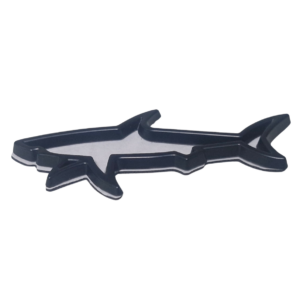 shark badge (metal black)