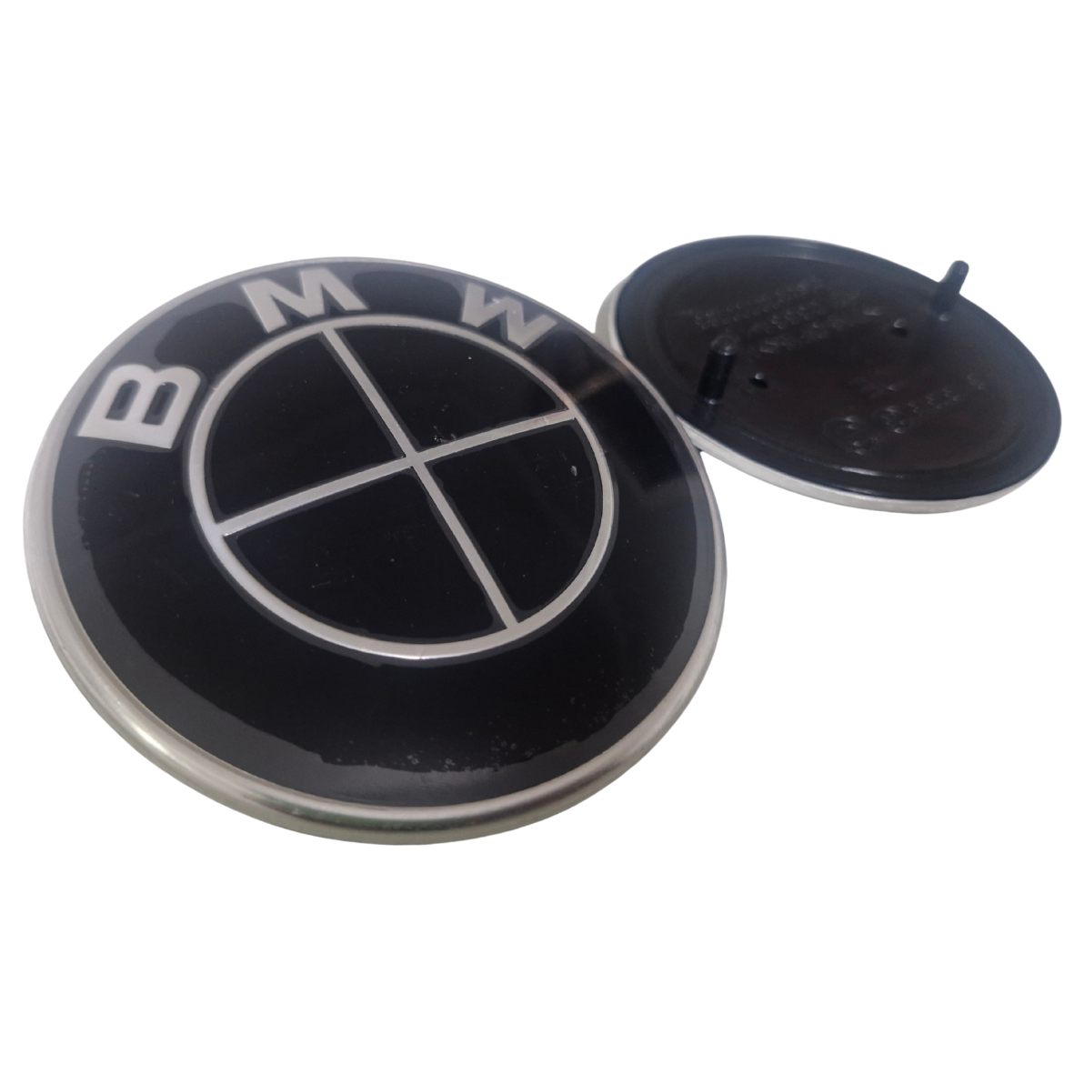bmw grille badges (non oem black/silver) bmw grille badges (non oem black/silver)